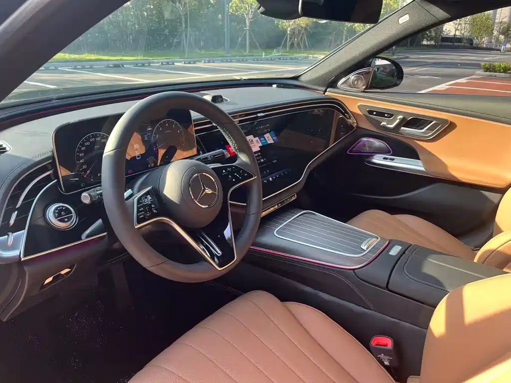 Mercedes-Benz E-Class E 2026 E 300 L Luxury