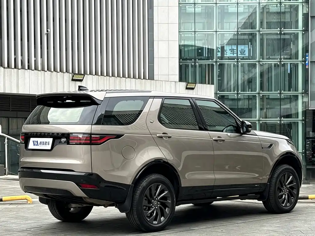 Land Rover Discovery — миниатюра 7