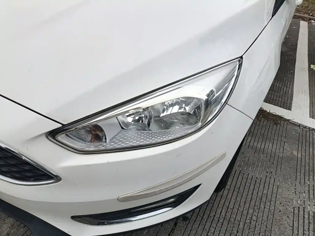 Ford Focus — миниатюра 24