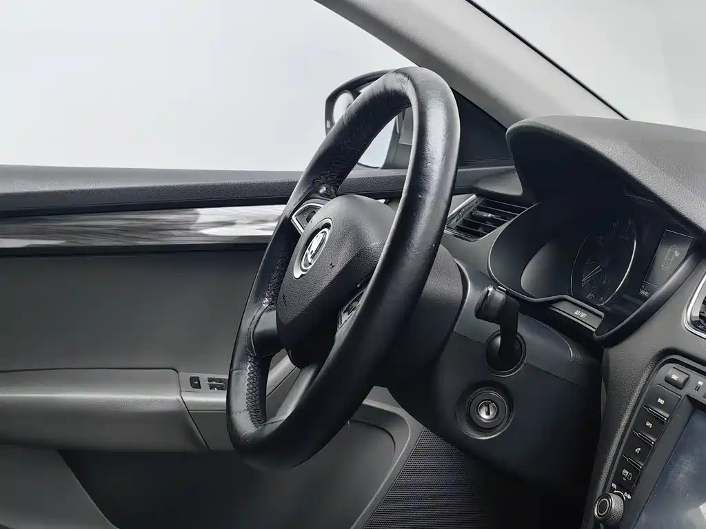 Skoda Octavia — миниатюра 22