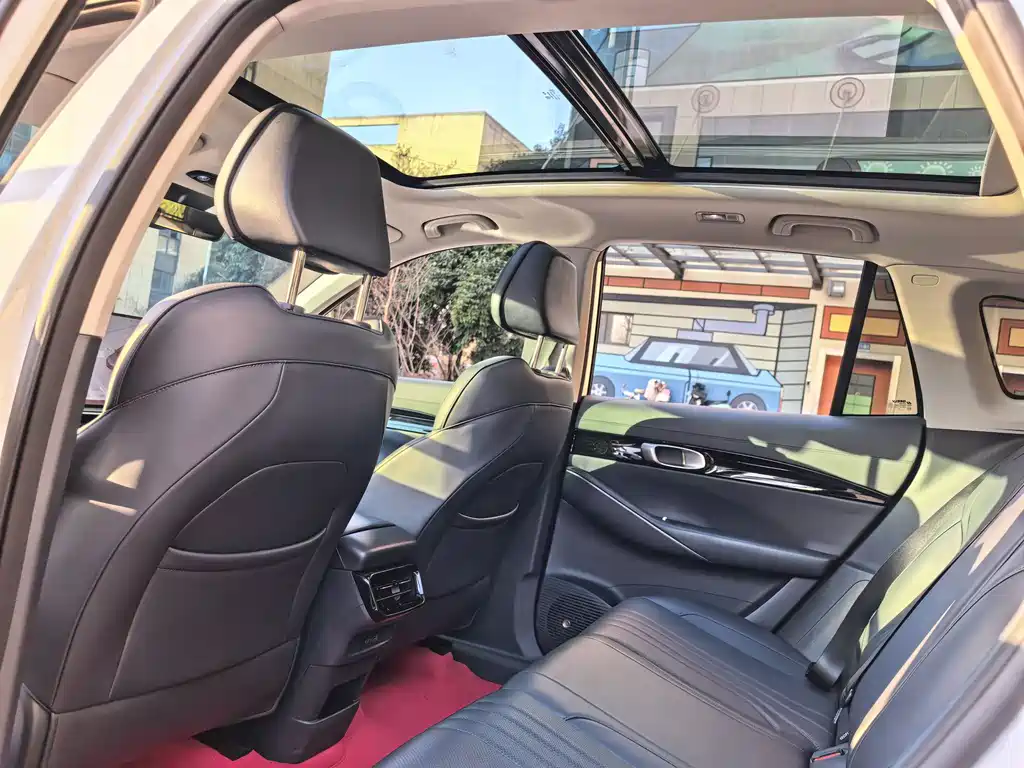 GEELY GALAXY GALAXY E5