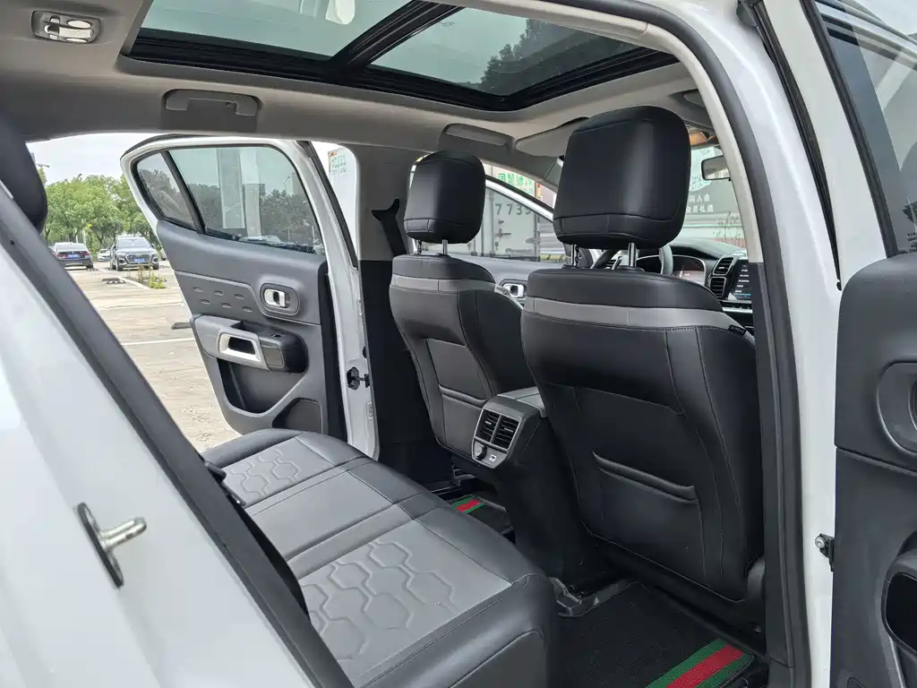 Citroen C5 AIRCROSS — миниатюра 13
