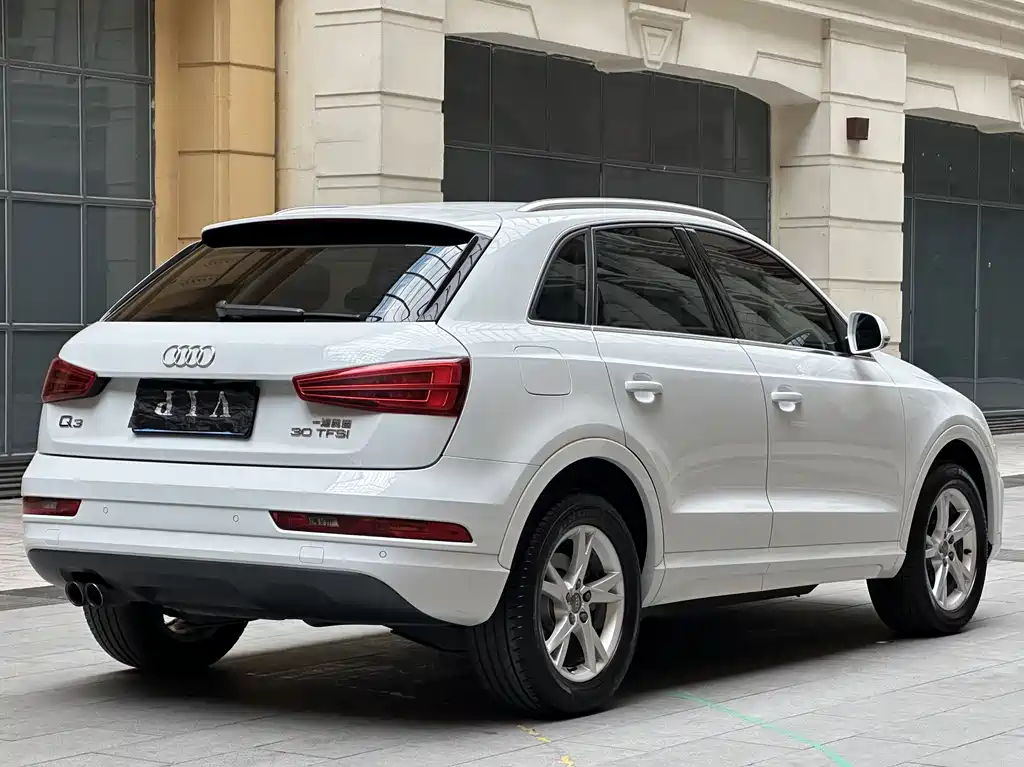 Audi Q3 — миниатюра 5