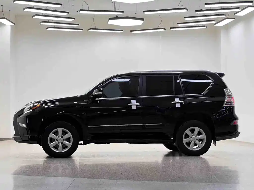 Lexus GX — миниатюра 27
