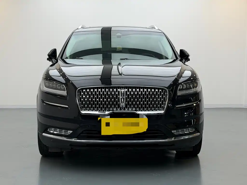 Lincoln Nautilus 2021 2.7T