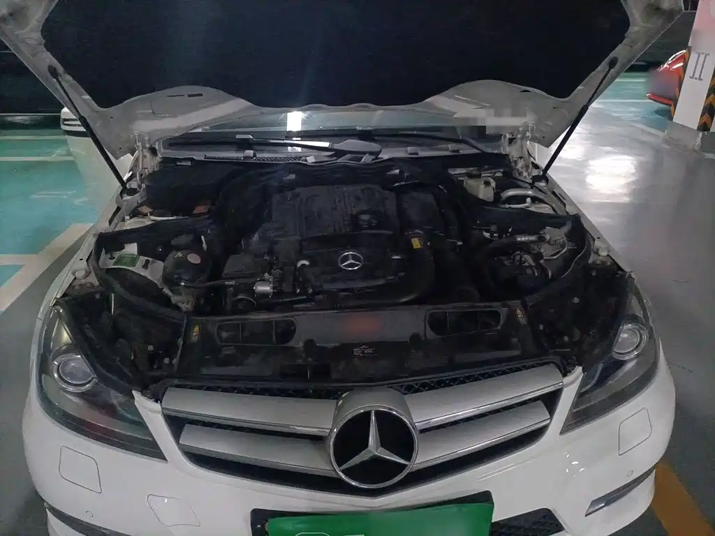 Mercedes-Benz C-Class (Import) — миниатюра 11