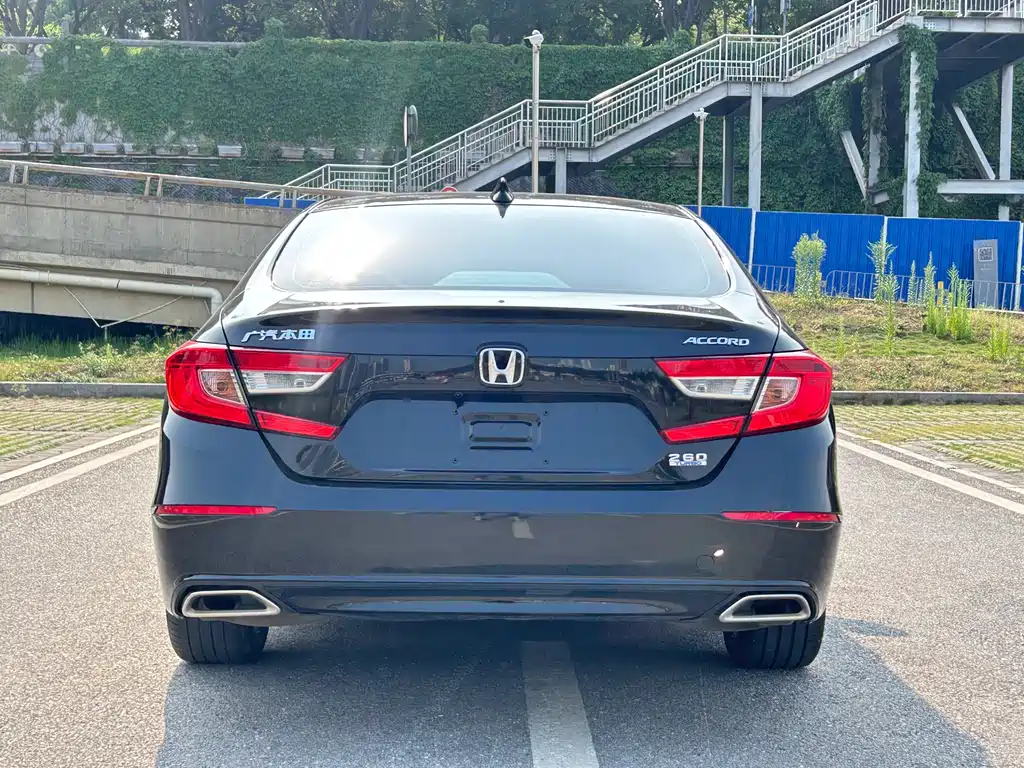 Honda Accord 2018 260TURBO Elite V