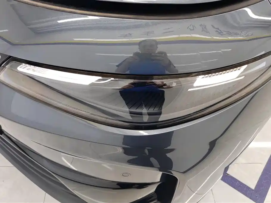 ZERO-RUNNING CAR ZERO RUN C10