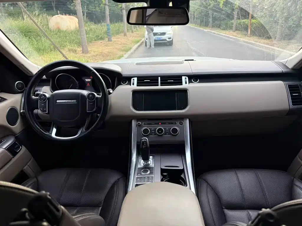 Land Rover Sport — миниатюра 5