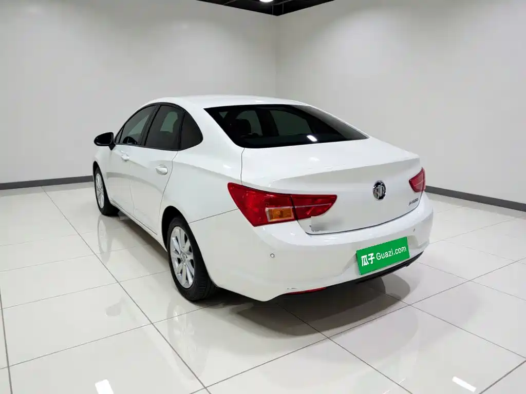Buick Verano — миниатюра 4