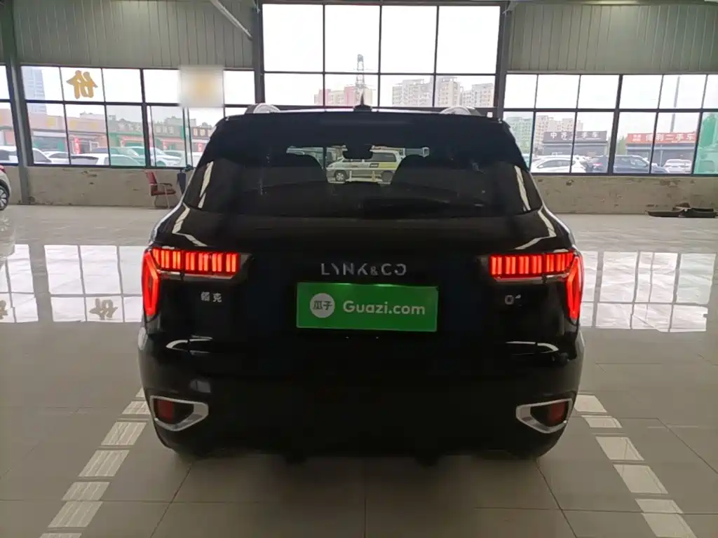 Lynk & Co 01 — миниатюра 6
