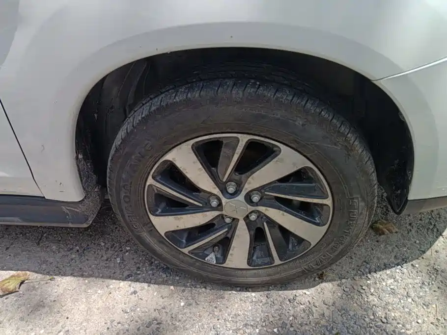 Mitsubishi ASX — миниатюра 6