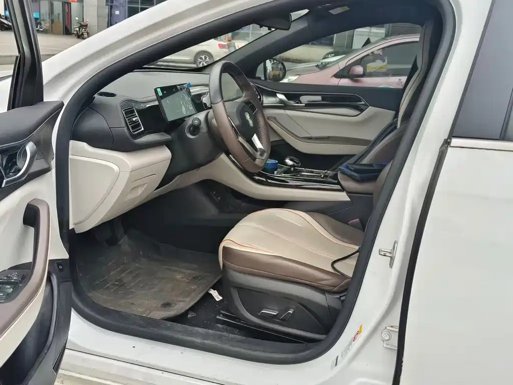BYD Qin PLUS — миниатюра 9