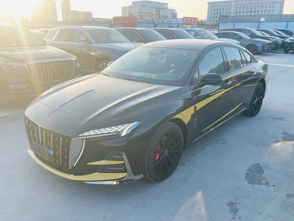Hongqi H6