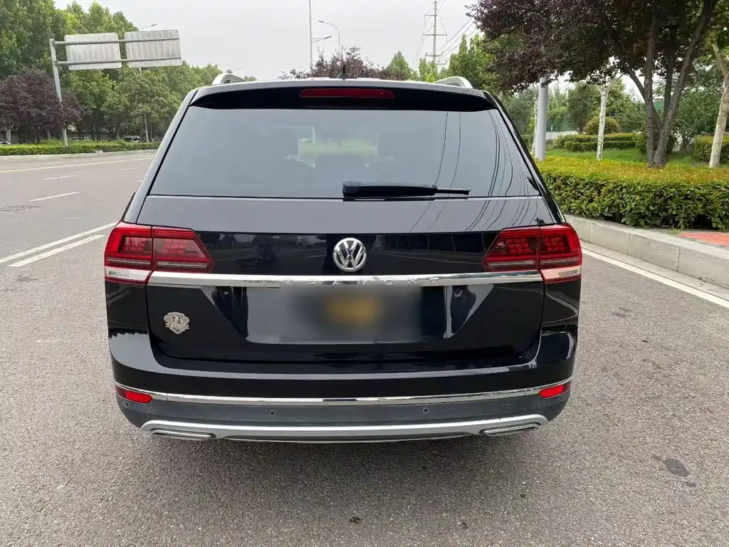 Volkswagen Teramont — миниатюра 6