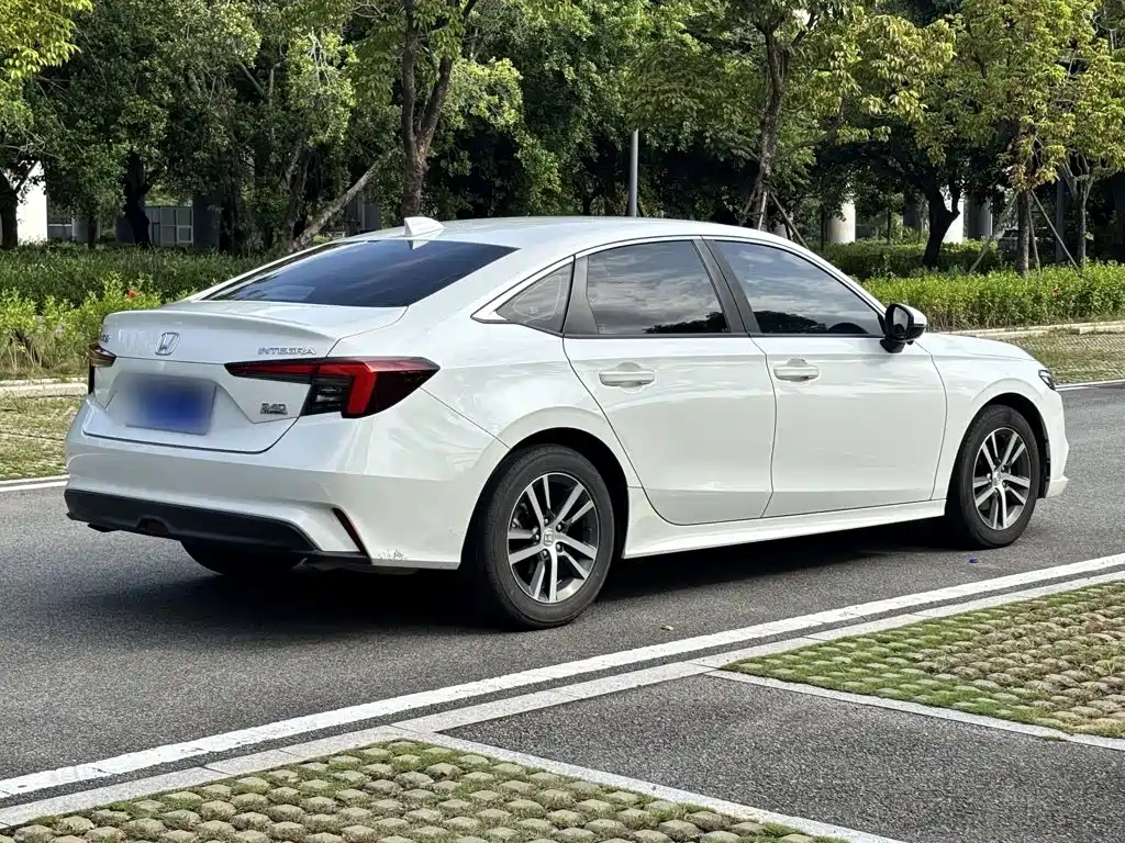 Honda Integra — миниатюра 7