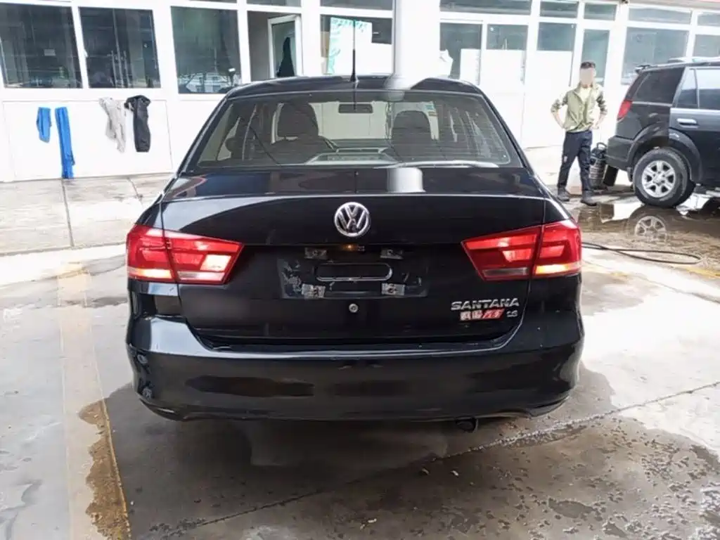 Volkswagen Santana — миниатюра 6
