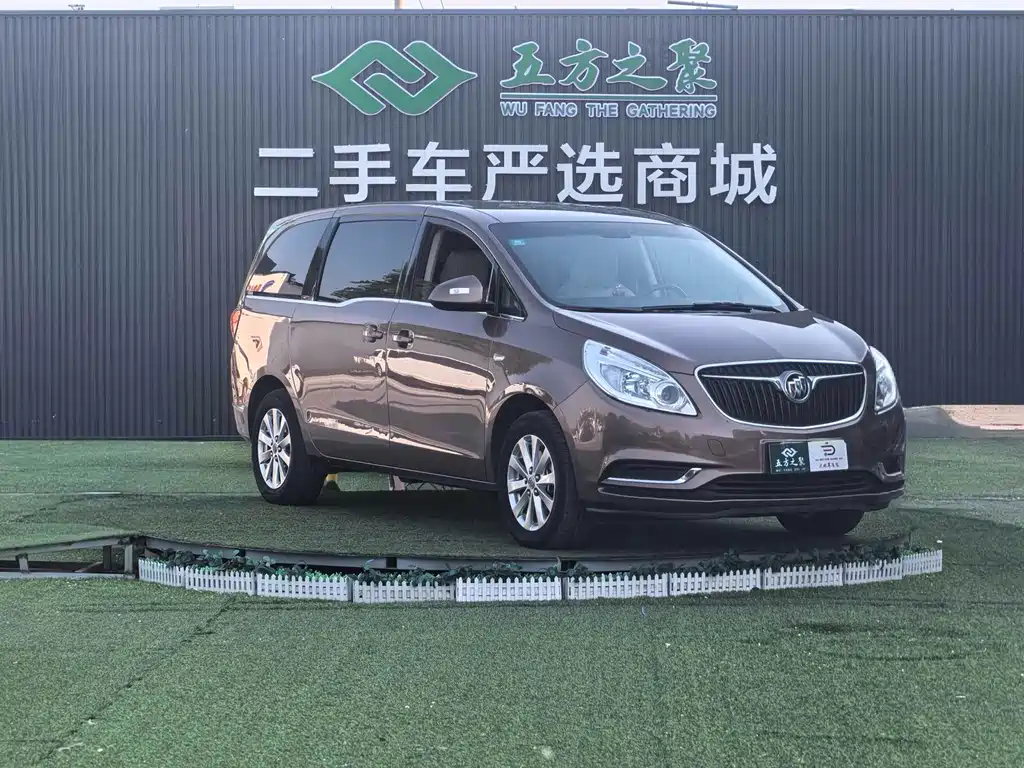 Buick GL8 2017 25S Luxury V