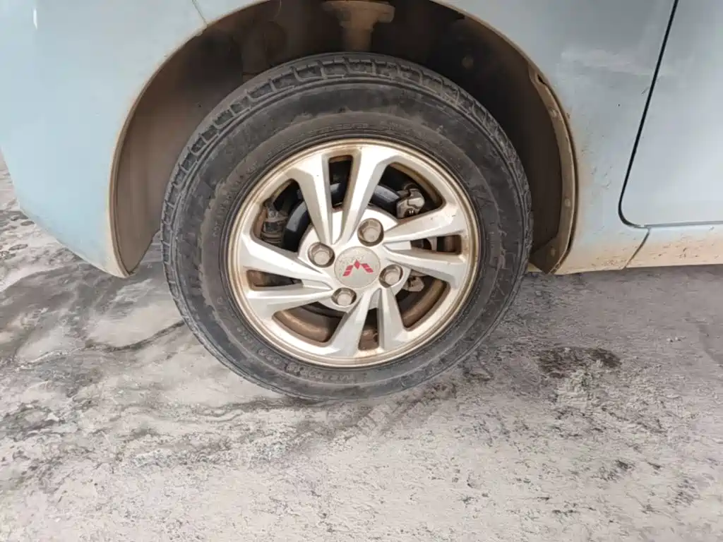 Wuling MINIEV — миниатюра 23