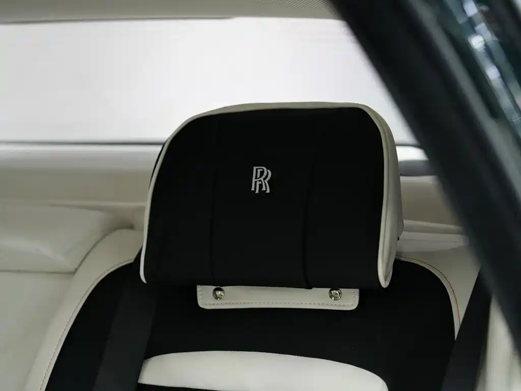 Rolls-Royce Ghost — миниатюра 18