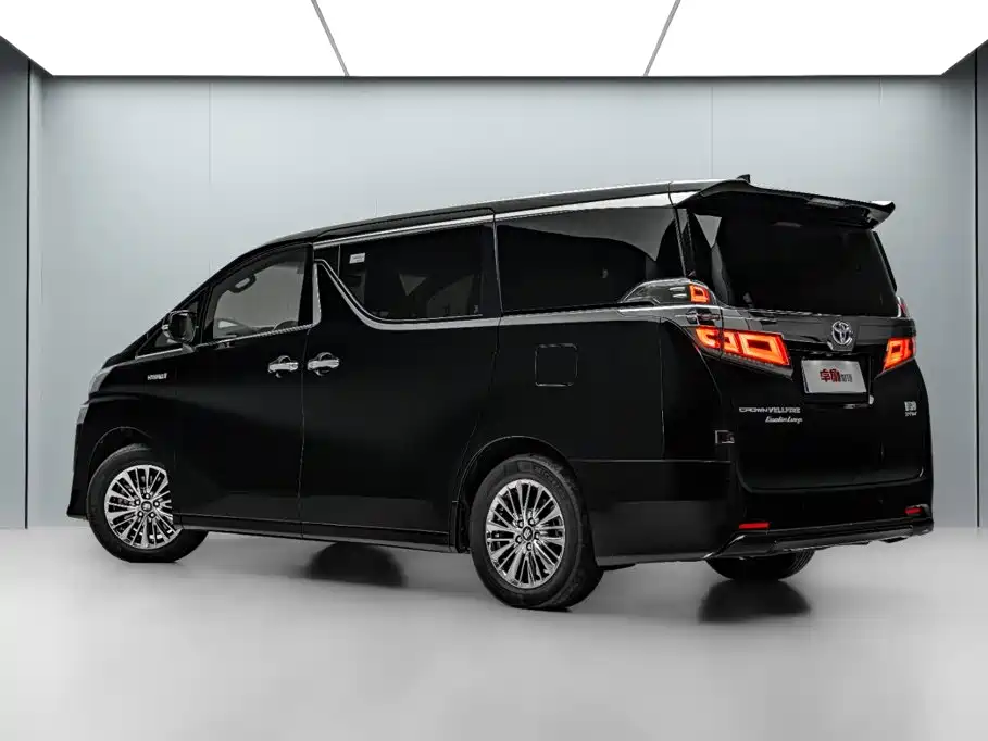 Toyota Vellfire — миниатюра 5