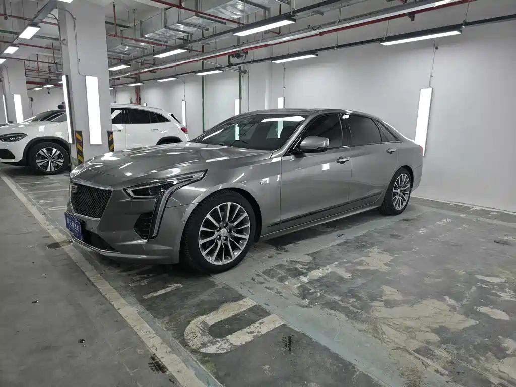 Cadillac CT6 2023