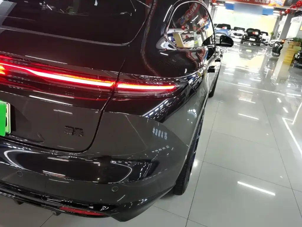 NIO ET5T — миниатюра 8