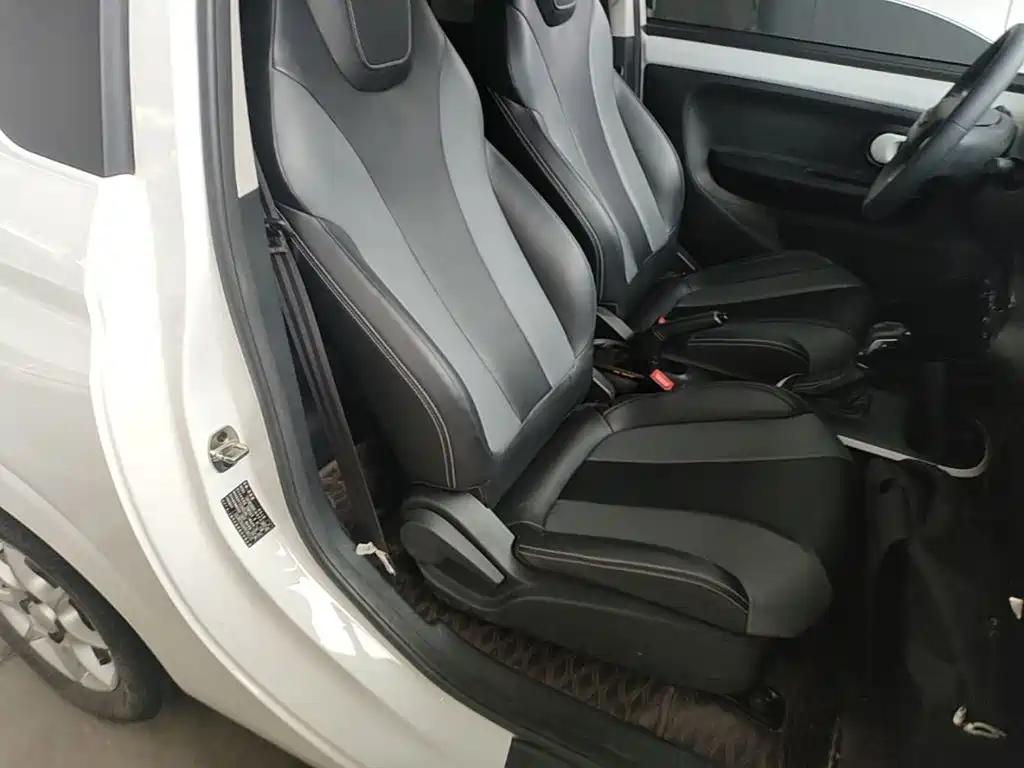 Roewe Clever — миниатюра 25