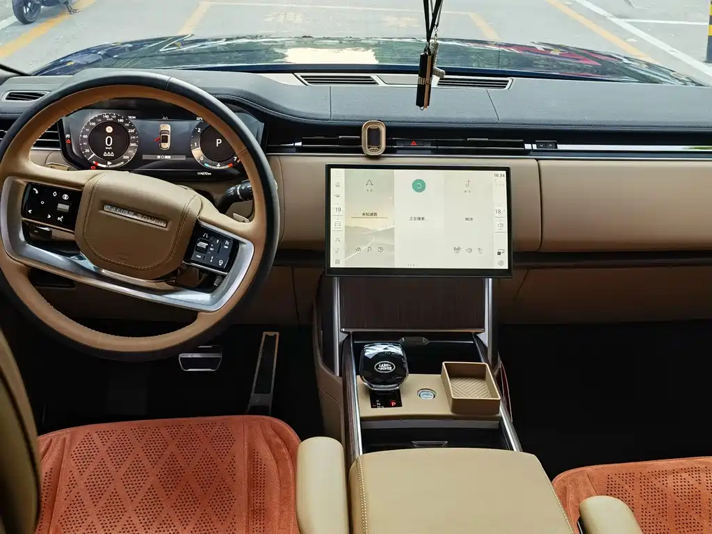 Land Rover Range Rover — миниатюра 7