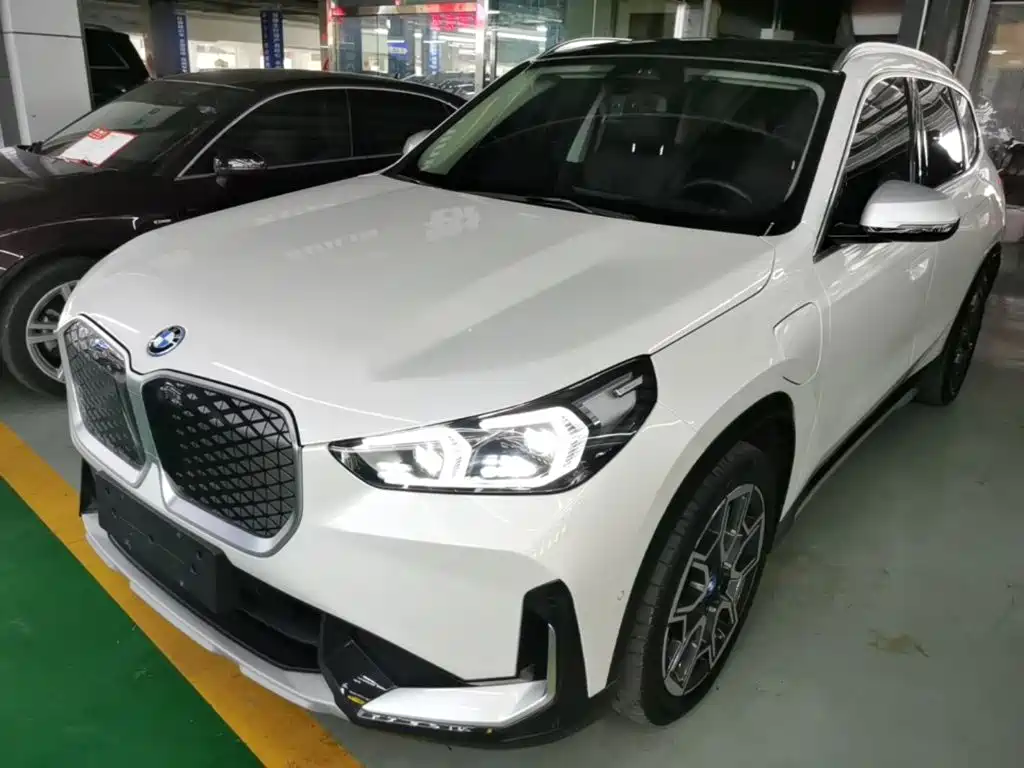 BMW iX1 — миниатюра 2