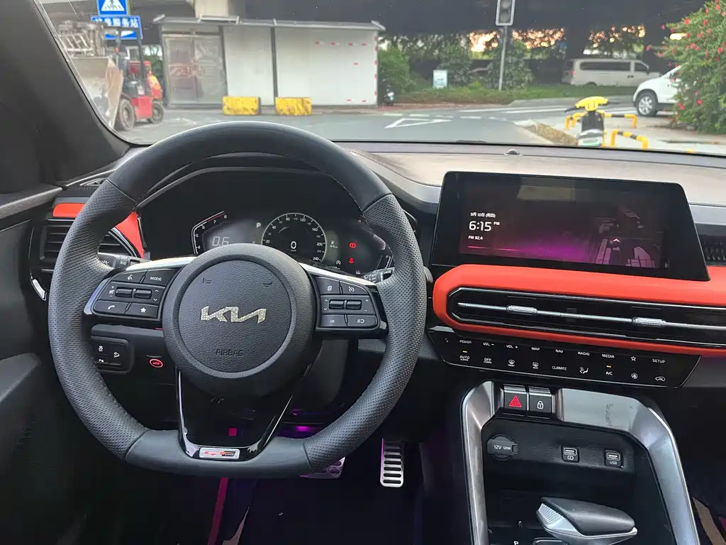 Kia Sportage — миниатюра 14