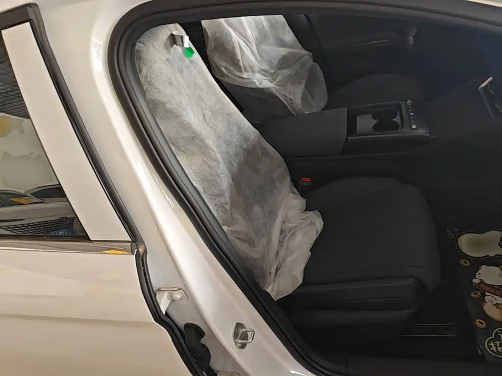 BYD Qin L — миниатюра 25