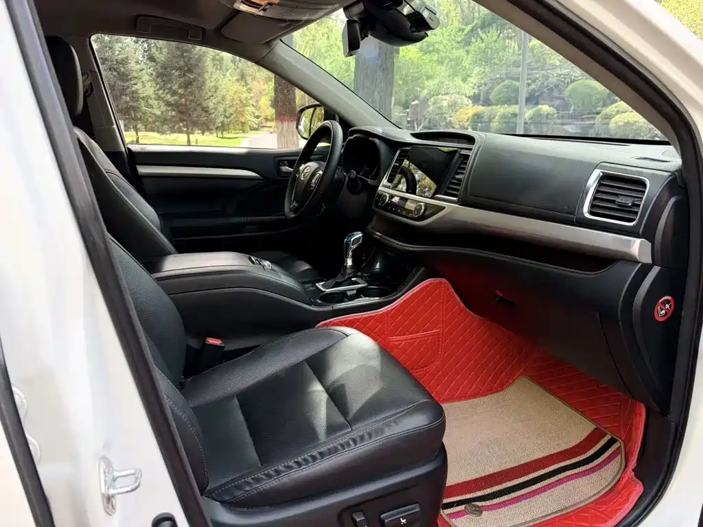 Toyota Highlander — миниатюра 3
