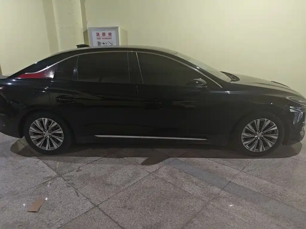 Hongqi Hongqi E-QM5 — миниатюра 27
