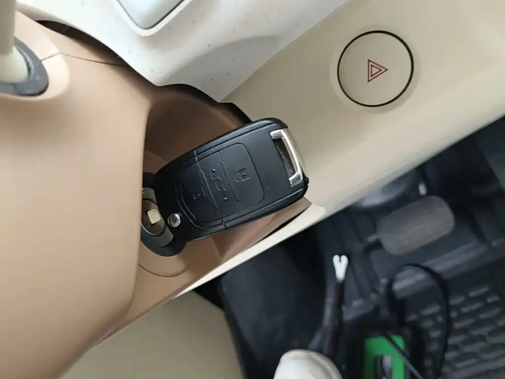 Wuling MINIEV — миниатюра 9