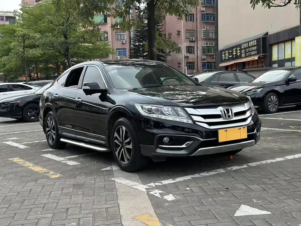 Honda Crosstour 2016 2.4L Luxury