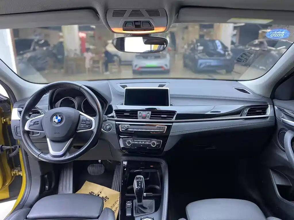BMW X2 (Import) — миниатюра 14