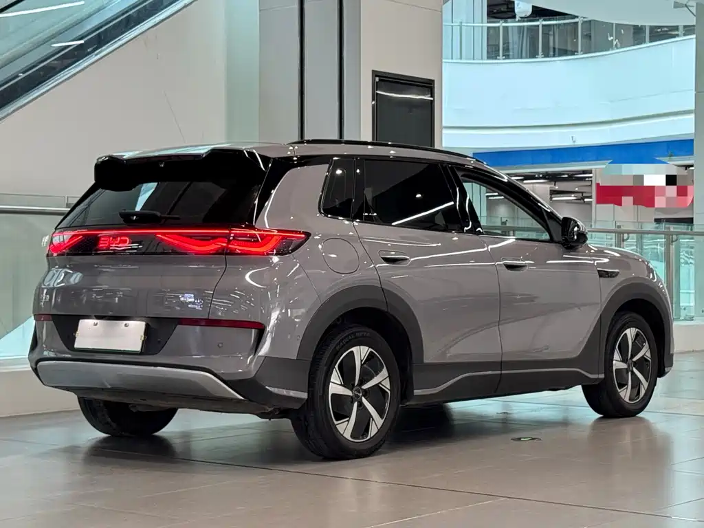 BYD Sealion 05 EV — миниатюра 4