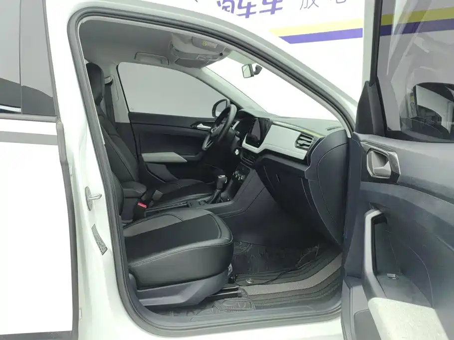 Volkswagen Tharu — миниатюра 8