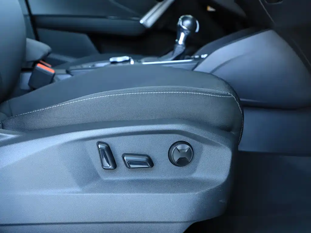 Audi Q2L — миниатюра 19