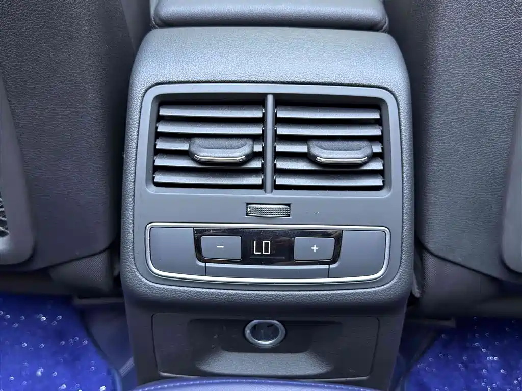 Audi A5 (Import) — миниатюра 9