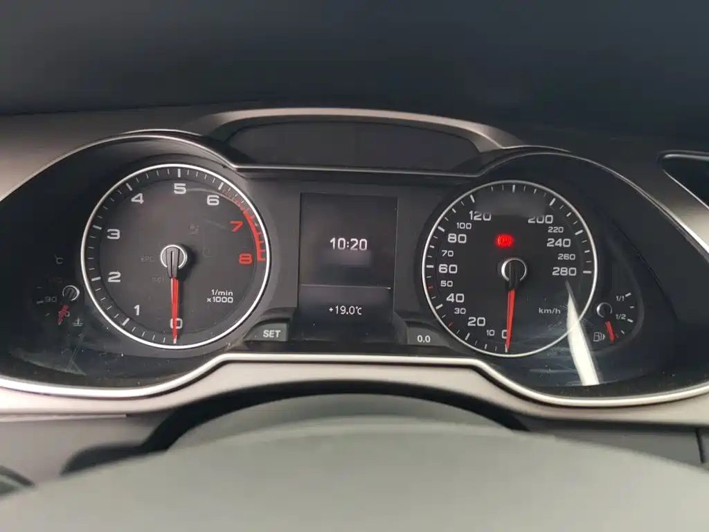 Audi A4L — миниатюра 5