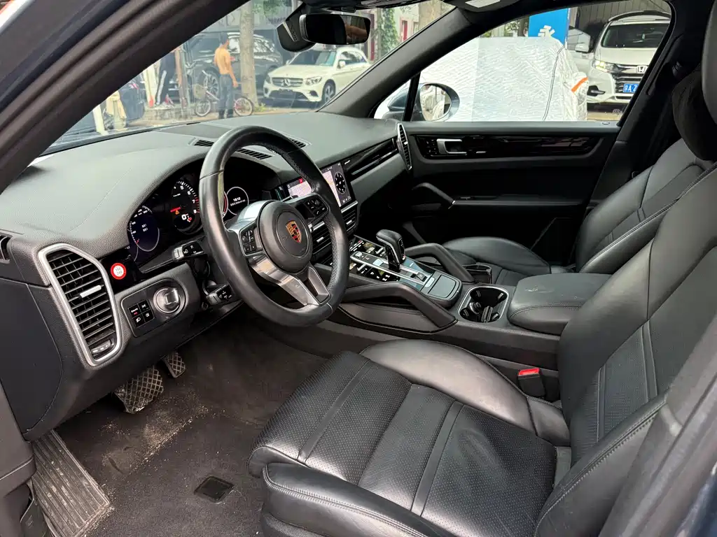 Porsche Cayenne 2018 Cayenne 3.0T