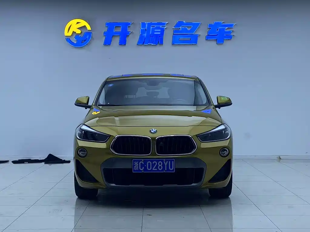 BMW X2 (Import)