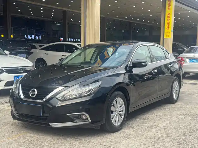 nissan teana