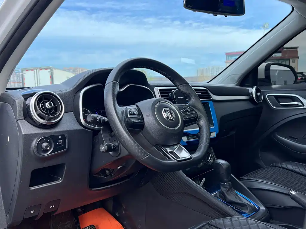 MG ZS — миниатюра 8