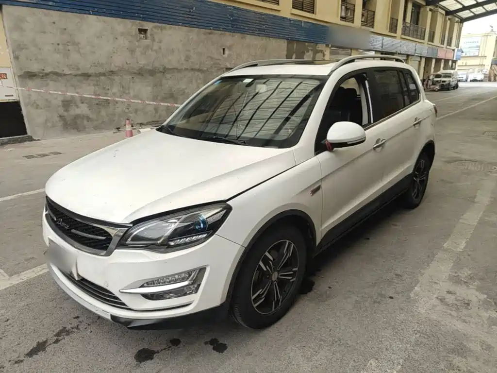 Zotye X5 — миниатюра 2