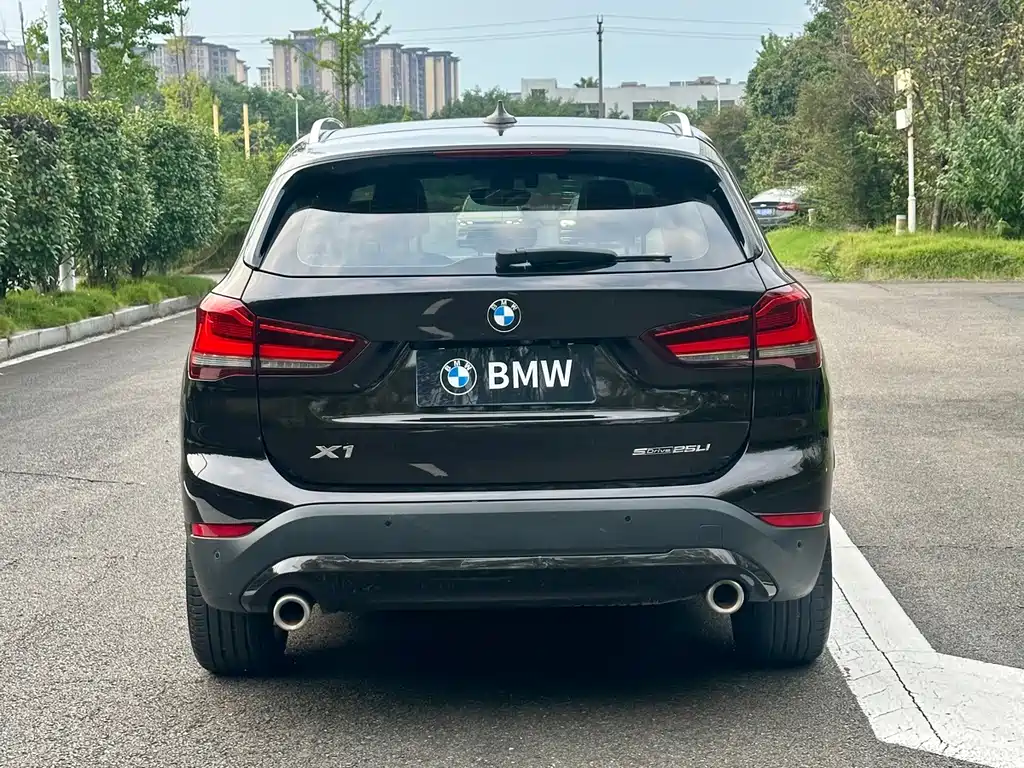 BMW X1 — миниатюра 6