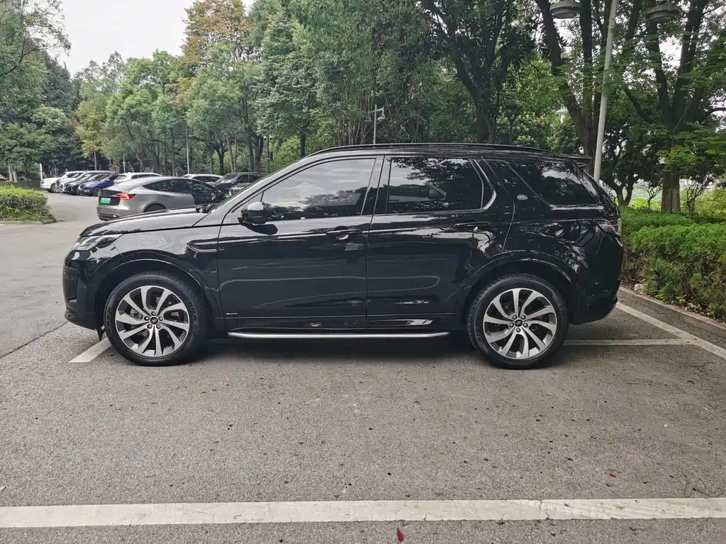 Land Rover Discovery Sport — миниатюра 5