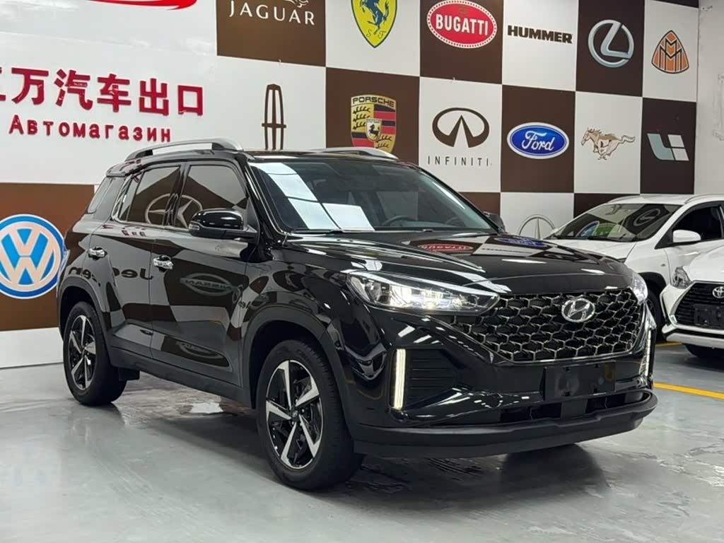 Hyundai Beijing Hyundai ix35 1.4 л 2023 г. Чёрный, пробег 35000 км